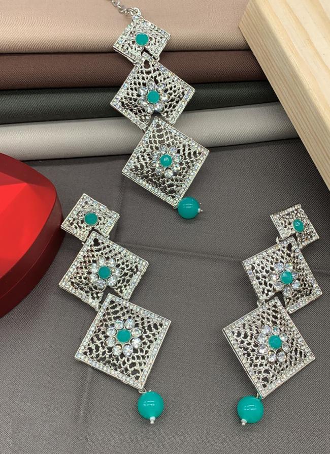 Sky Blue Trible Long Dangle Earrings With Maang Tikka